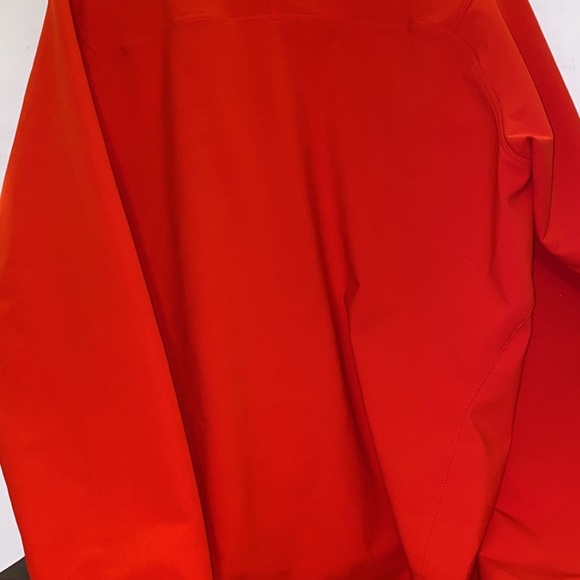 Red The North Face jacket - Picture 3 of 3